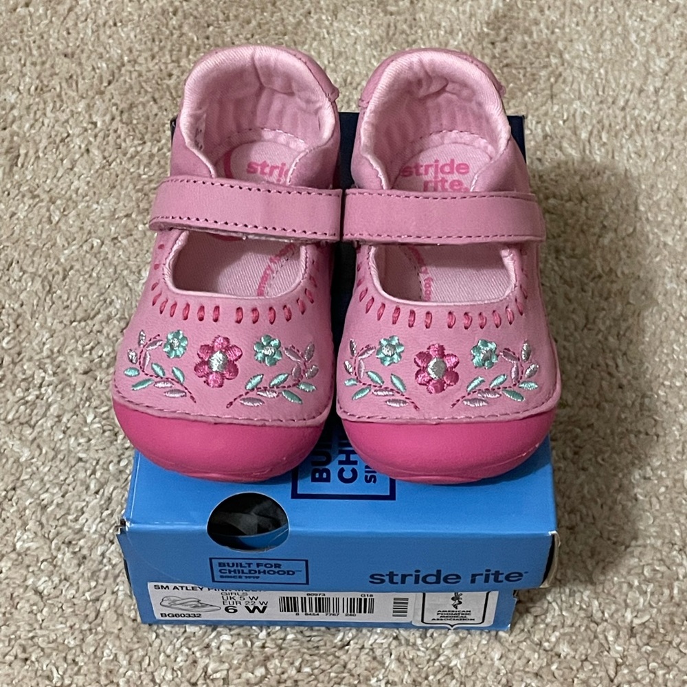 Stride Rite Soft Motion Atley Pink Mary Jane Shoes - size 6W